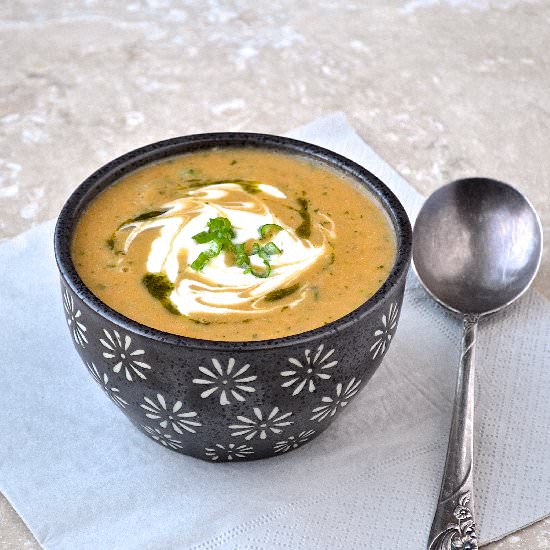 Bulgur and lentil soup with mint - Recipe photo by Catherine Cuisine