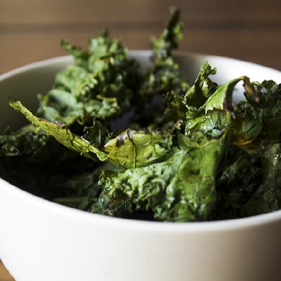 How to Make Kale Chips - Recipe photo by thumpkin