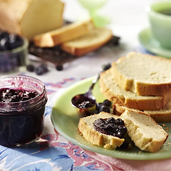 Pound Cake with Blueberry Jam - Recipe photo by Photoappetite