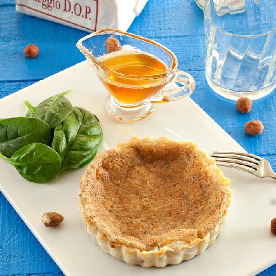 Taleggio and Hazelnut Tarts - Recipe photo by manusmenu