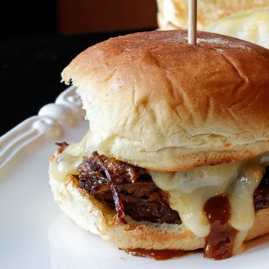 Guinness Corned Beef Sliders - Recipe photo by TheKitchenWhisperer