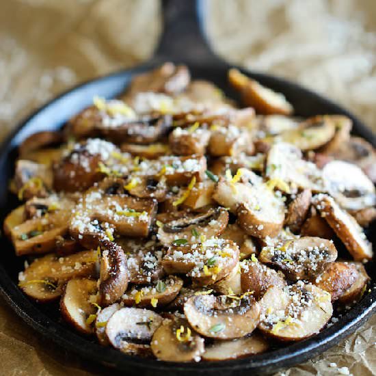 Baked Parmesan Mushrooms - Recipe photo by damndelicious