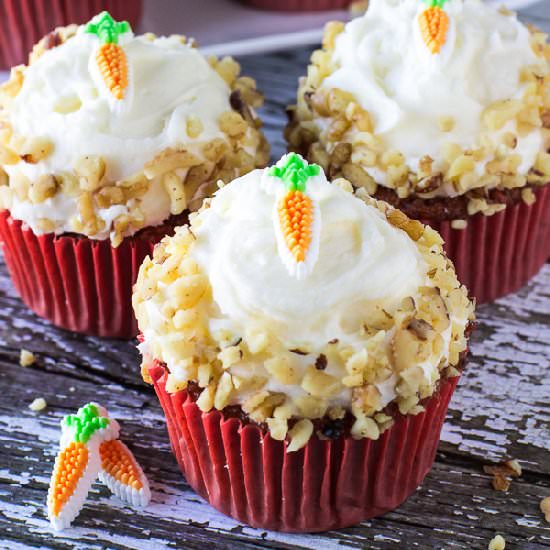 Carrot Cake Cupcakes - Recipe photo by Deliciously Sprinkled