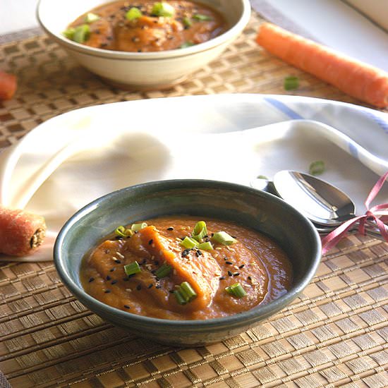 Sesame Miso Carrot Soup - Recipe photo by bashfulbao