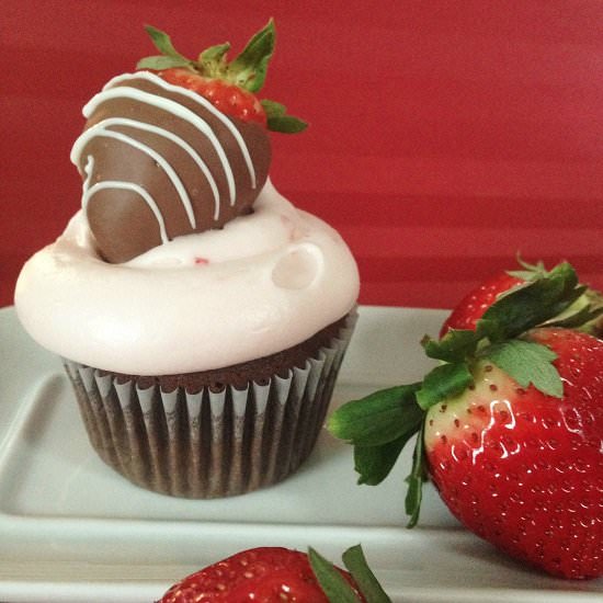 Chocolate Strawberry Cupcakes - Recipe photo by chocolatewithgrace