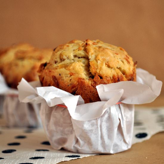 French Onion Soup Muffins - Recipe photo by cupcakesandcompany