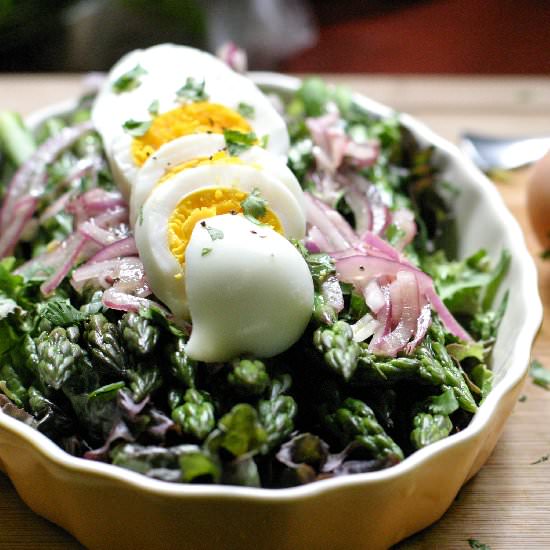 Spring Asparagus Salad - Recipe photo by Poppies and Papayas