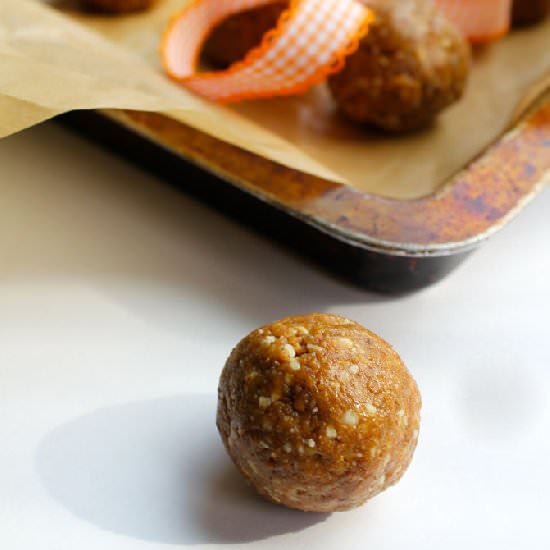 Nutty Speculoos Butter Truffles - Recipe photo by jjbegonia