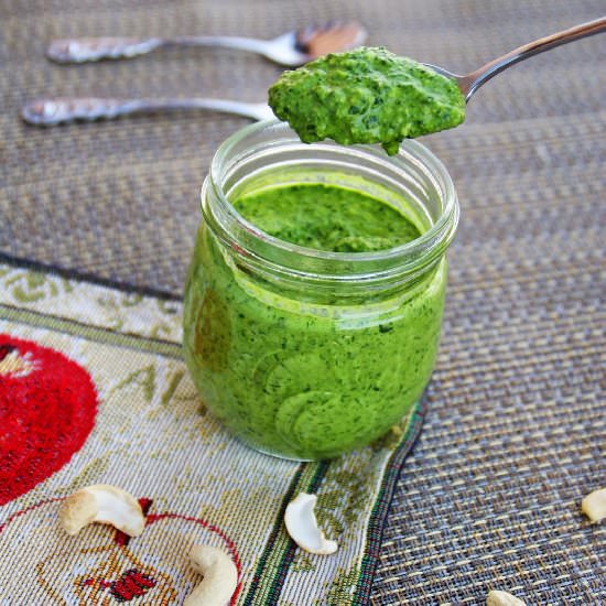 Spinach Sauce with Ramsons - Recipe photo by TotallyVeg