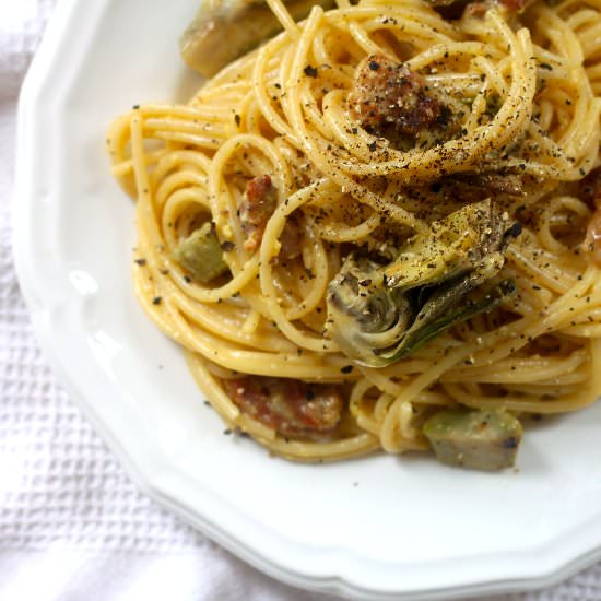 Spaghetti Carbonara with Artichoke - Recipe photo by jenessasdinners