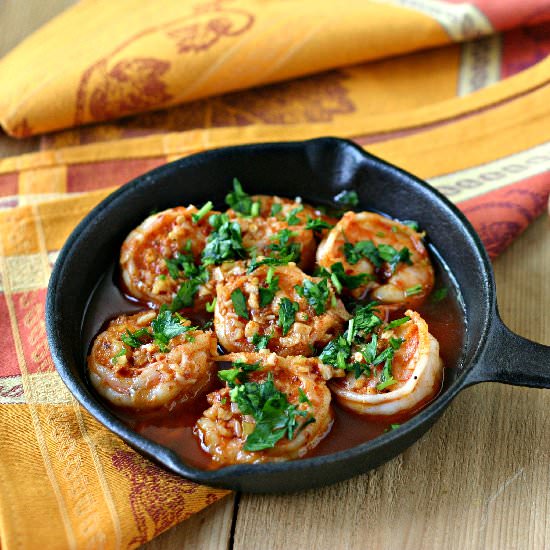 Gambas al Ajillo (Shrimp Pil Pil) - Recipe photo by EverydayMaven
