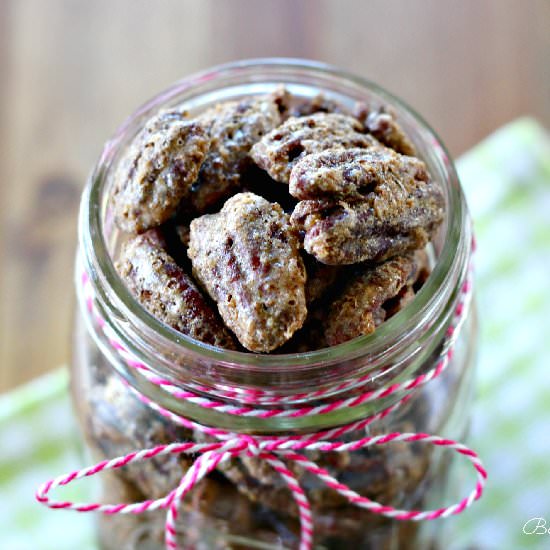 Cinnamon & Sugar Roasted Pecans - Recipe photo by thebelleofthekitchen