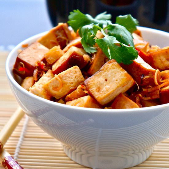 Stir fried tofu with lemon grass - Recipe photo by riceandcoconut