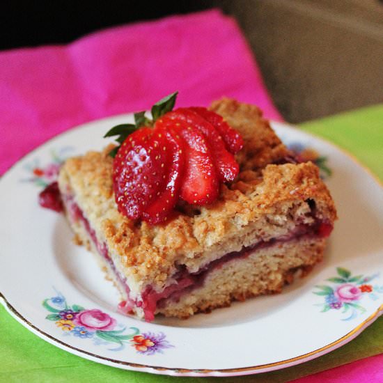 Vegan Strawberry Coffee Cake - Recipe photo by cicirose