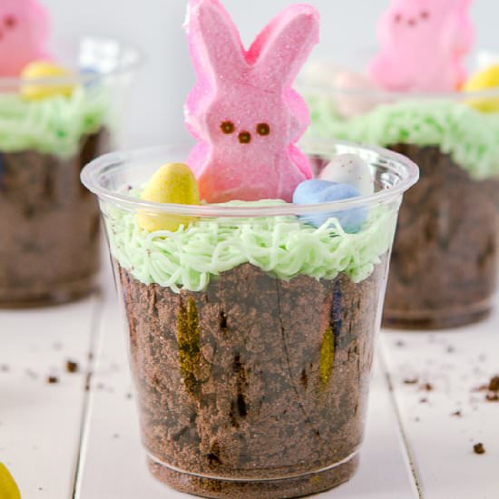 Bunny Dirt Cups - Recipe photo by Azestybite