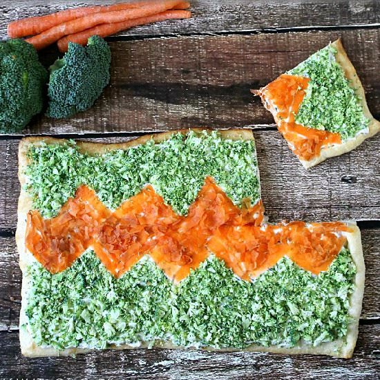 Fresh Vegetable Pizza - Recipe photo by Lifewiththecrustcutoff