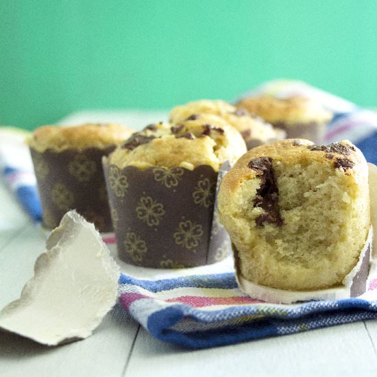 Cake Mix Banana Chocolate Muffins - Recipe photo by passionnebakes