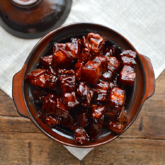Red Cooked Pork - Recipe photo by thewoksoflife