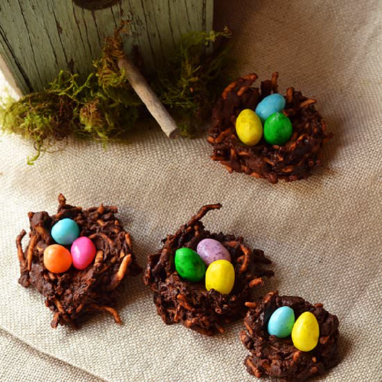 No-bake Chocolate Easter egg nests - Recipe photo by dinnersforwinners