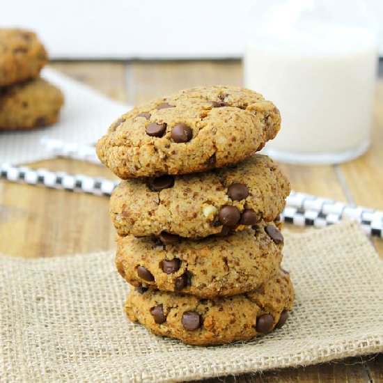 Grain-Free Chocolate Chip Cookies - Recipe photo by TheHealthyMaven