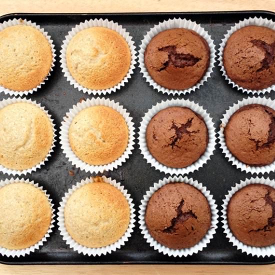 Vanilla or chocolate? Have both! - Recipe photo by The Crispy Crouton