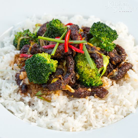 Crispy Chilli Beef - Recipe photo by KitchenSanctuary