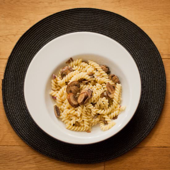 Pasta with Mushrooms and Truffle - Recipe photo by Eitjekookt
