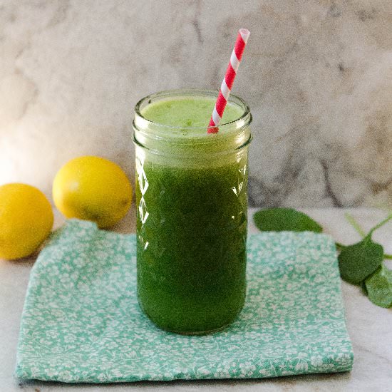 Green Spinach Lemonade - Recipe photo by SoLetsHangOut