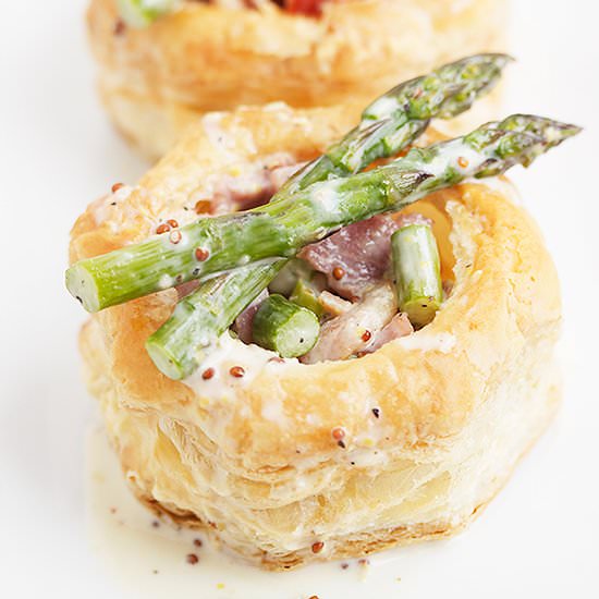 Ham and Asparagus Vol au Vent - Recipe photo by seasonsandsuppers