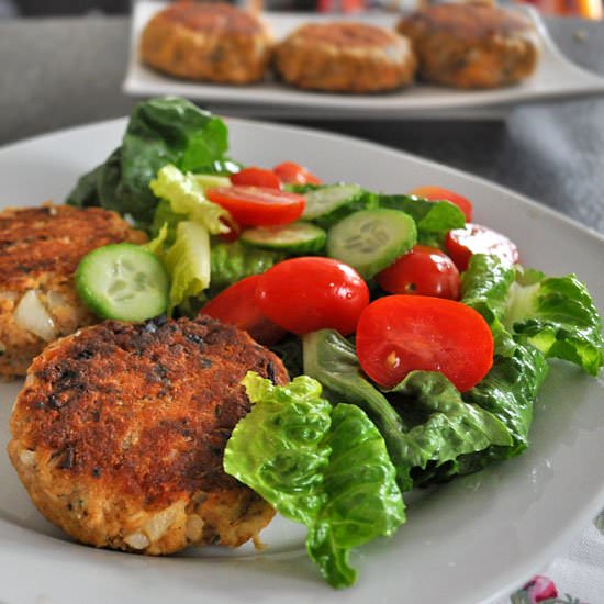 Canned Salmon Patties - Recipe photo by alenatrs