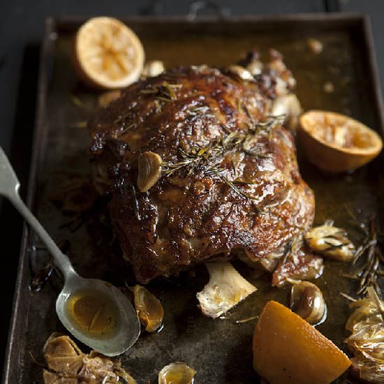 Roast leg of lamb - Recipe photo by drizzleanddip