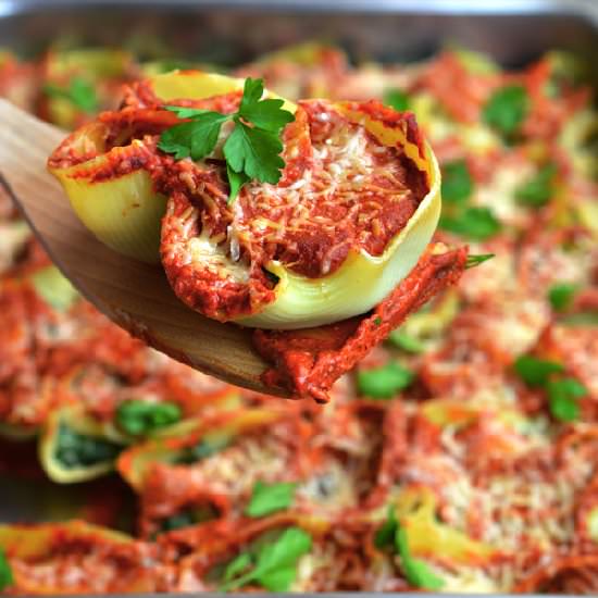 Spinach and Ricotta Lumaconi - Recipe photo by italicana kitchen