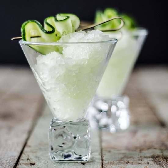 Gin and Tonic Granita - Recipe photo by ChewTown