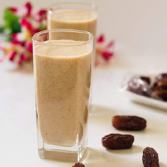 Date Milkshake - Recipe photo by Akila