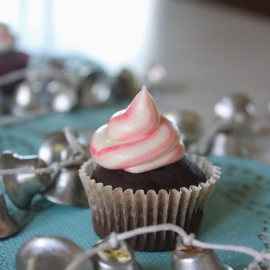 Mini chocolate mint swirl cupcakes - Recipe photo by bakingwithgab