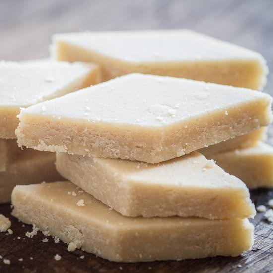 Cashew Burfi - Recipe photo by handfulofrecipes