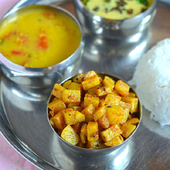 Potato Fry | Aloo Fry Sabzi - Recipe photo by Indian Khana