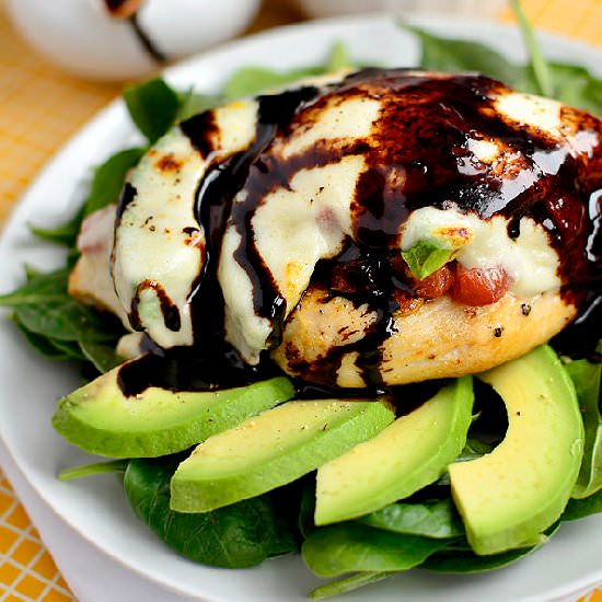 Avocado and Bruschetta Chicken - Recipe photo by The Body Department