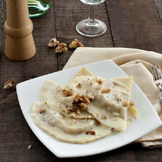 Taleggio and Walnut Mezzelune - Recipe photo by manusmenu