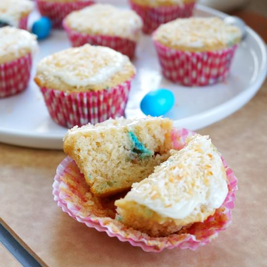 Whopper Cupcakes + White Chocolate - Recipe photo by misshangrypants