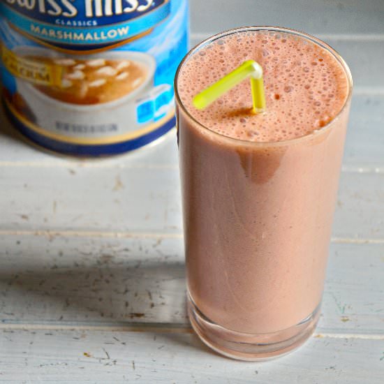 Strawberry Swiss miss smoothie - Recipe photo by riceandcoconut