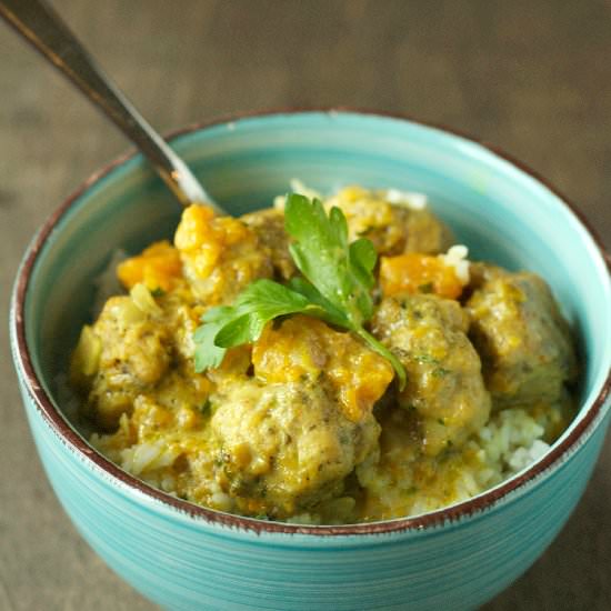 Crockpot Curry Chicken Meatballs - Recipe photo by slowcookergourmet