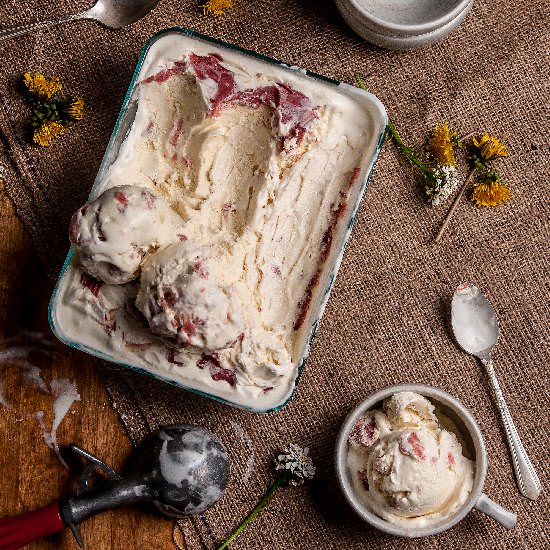 Rhubarb-Swirl Ice Cream - Recipe photo by fforfood