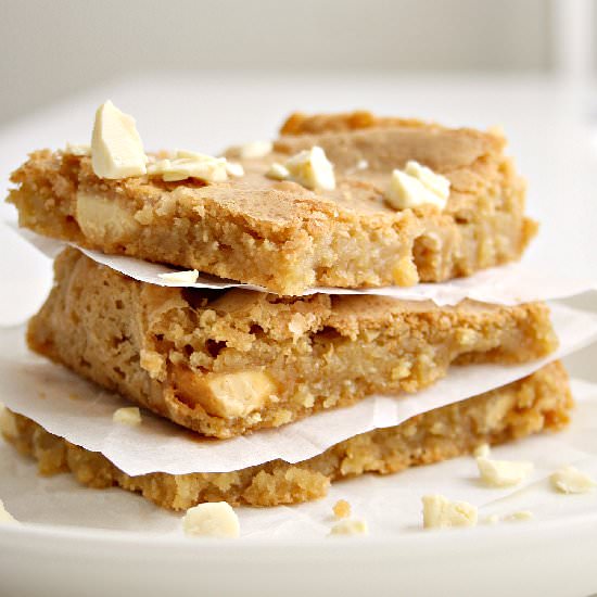 Blondies - Recipe photo by RosettaLeht