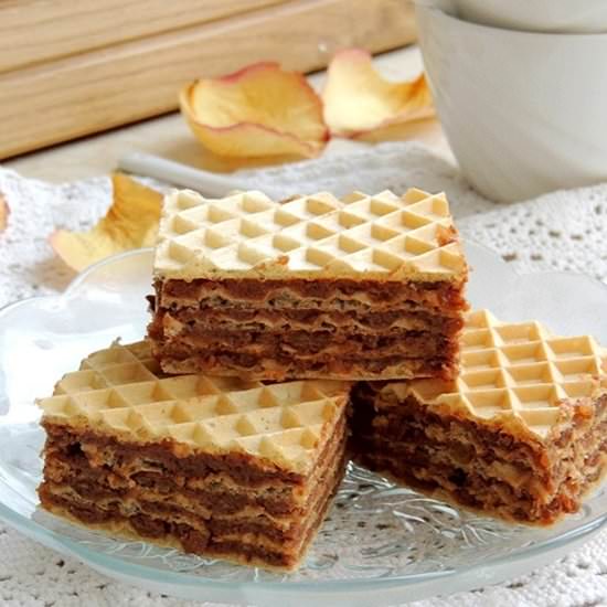 Wafers with Nuts and Chocolate - Recipe photo by Vonzi