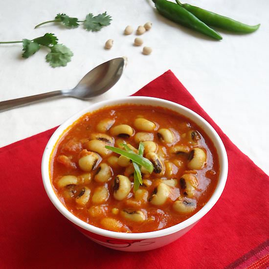 Lobia Curry / Black Eyed Peas Curry - Recipe photo by blogexplore