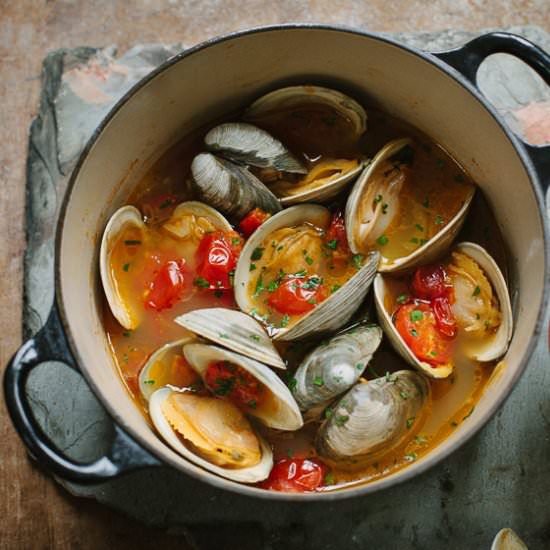 Clams in Crazy Water - Recipe photo by FamilyStyle Food