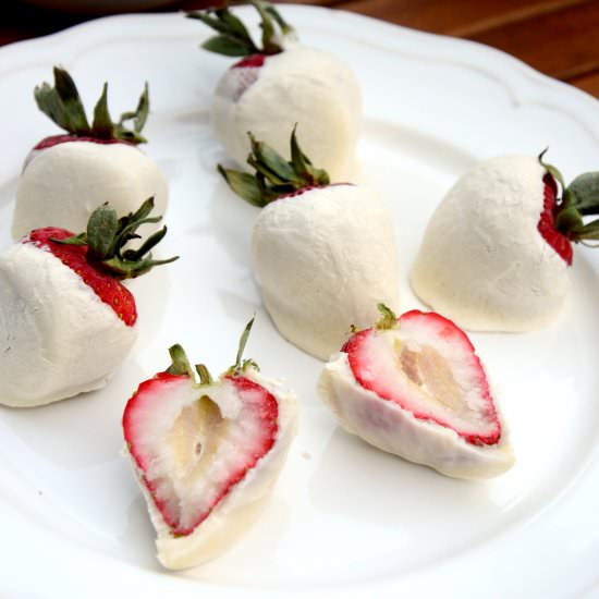 Frozen Yogurt Covered Strawberries - Recipe photo by manjumahadevan