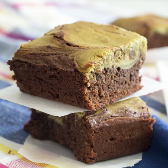 Green Tea Cream Cheese Brownies. - Recipe photo by passionnebakes