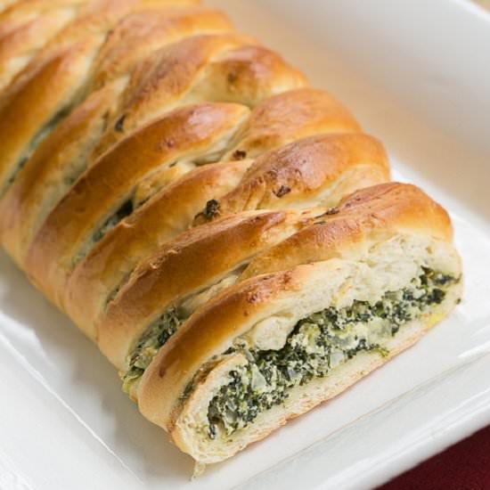 Spinach Onion Braid - Recipe photo by thatskinnychickcanbake